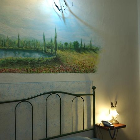 Hotel Leonardo Pisa Camera foto