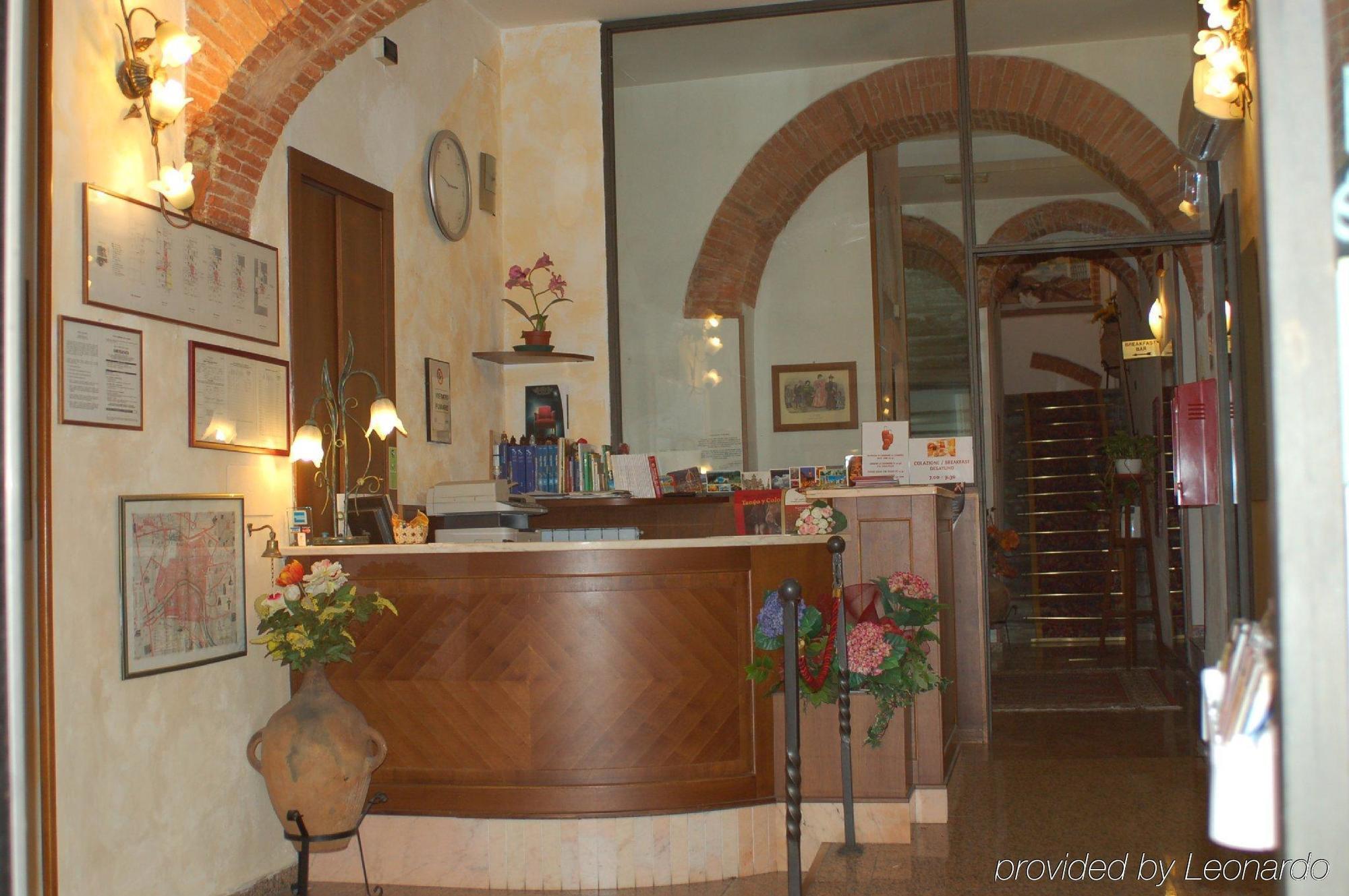Hotel Leonardo Pisa Interno foto