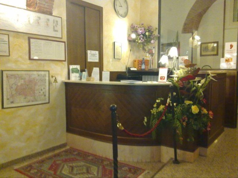 Hotel Leonardo Pisa Esterno foto